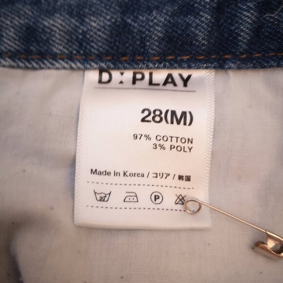 D:Play Brands Ladies Size 28 Straight Legs Medium Wash Blue Jeans - Picture 7 of 13